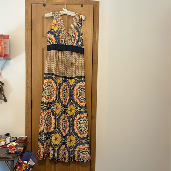 Ann Taylor maxi dress size 8 gorgeous tropical pattern sleeveless v neck front - Picture 1 of 6